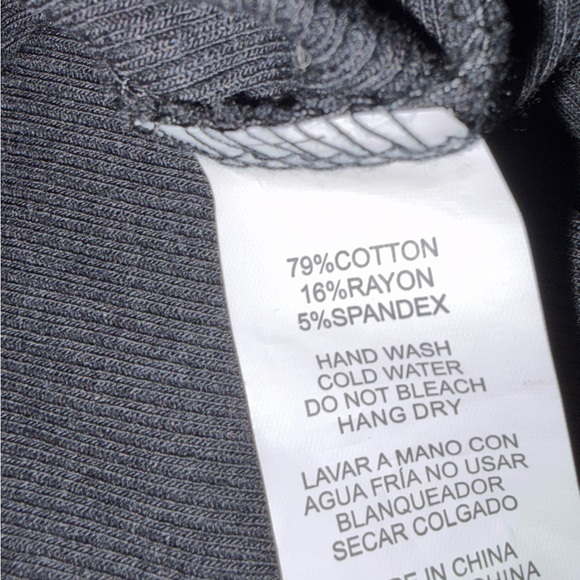 Top - Picture 4 of 5